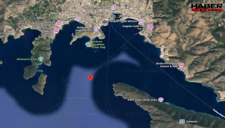 Bodrum açıklarında sürüklenen göçmen botu yardım istedi