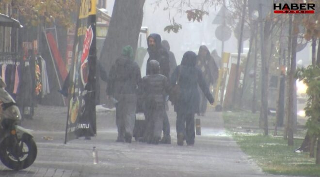 Bursa'da kar yağışı: Sokaklar beyaza büründü