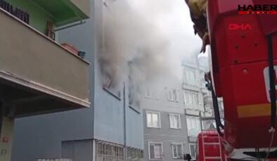 Çekmeköy'de 3 katlı binada yangın