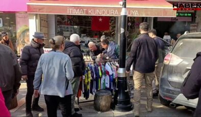 CHP Şile İlçe Başkanlığı önünde 'kızıma küfür ettiler' diye bağırdı! Daha önce de taşla saldırdığı ortaya çıktı