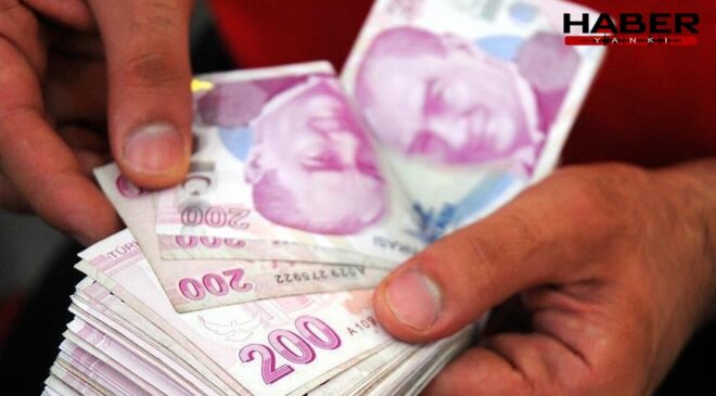 Fatih'te içinde döviz bulunan çelik kasayı çaldılar, iki gün sonra arazide bulundu