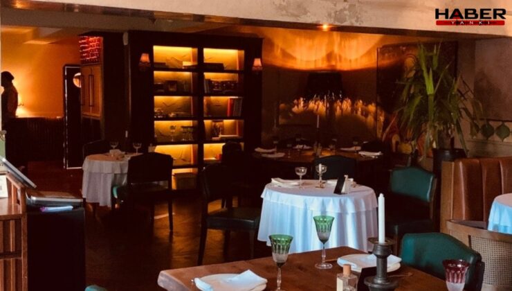 Furkan Torlak'tan 'Kütüphane' itirafı: Mehmet Akif Ersoy mekana böyle götürmüş…