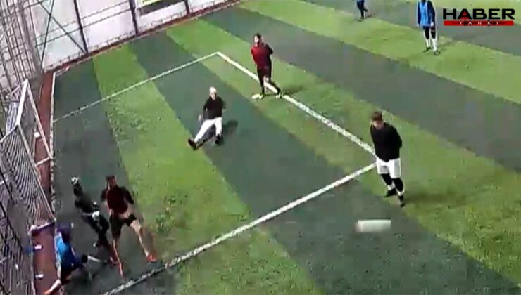 Halı sahada kalp krizi geçirdi, kurtarılamadı