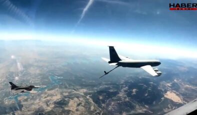 Hava Kuvvetleri uçakları Kıbrıs semalarında