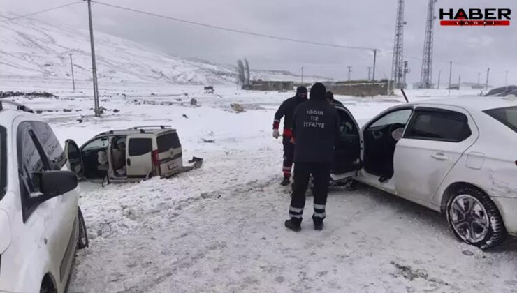 Iğdır’da kar ve tipi zincirleme kazaya yol açtı, 4 yaralı