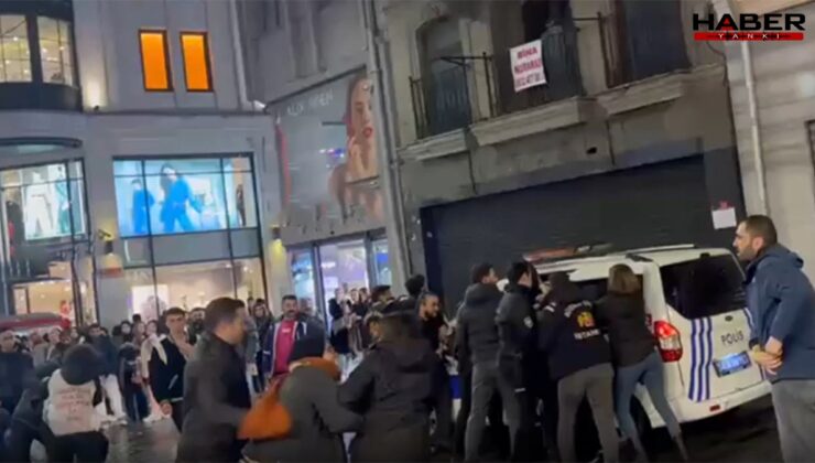 İstiklal'de eylem yapan öğrencilere gözaltı