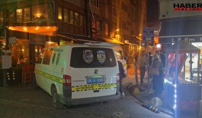 Kadıköy'de evde iki kişi ölü bulundu!