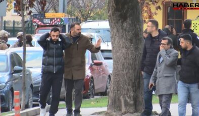 Önce tabanca sonra bıçak! Taksi durağında hareketli anlar