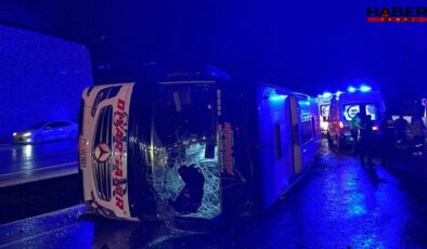 Osmaniye'de yolcu otobüsü devrildi! Yaralılar var