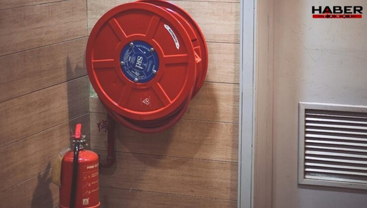 Şişli'de bir AVM'de çıkan yangın söndürüldü