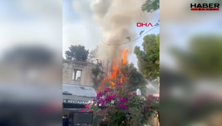 Sultanahmet Meydanı'nda restoran yangını