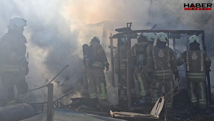 Tuzla’da gecekonduda çıkan yangın söndürüldü