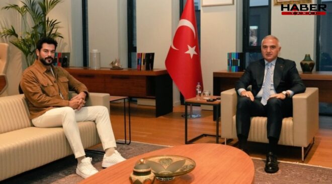 Ünlü oyuncudan Bakan ziyareti! "Birlikte güzel işlere imza atacağız"