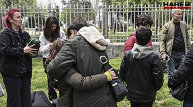 'İstanbul depremi' tartışması… Hangi profesöre inanalım? Kaçalım mı, duralım mı?