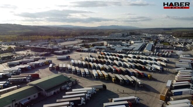 Yunanistan'daki eylem Türkiye'de büyük sorun oldu! Sınır kapıları TIR'larla doldu