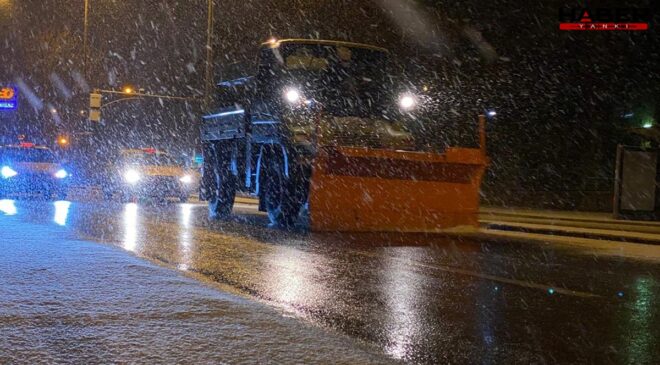Ankara yeni yıla karla uyandı