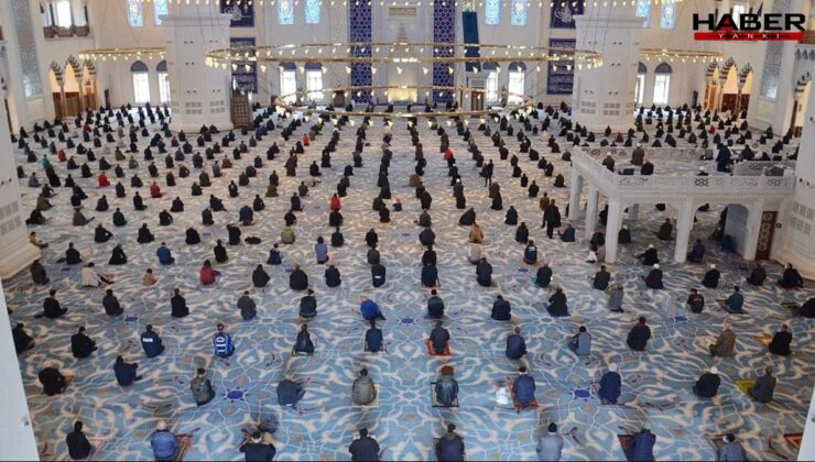 Diyanet'ten 'din istismarı' vurgusu! 'Kimse kendini, Allah ve Resûlü’nün yerine koyamaz'