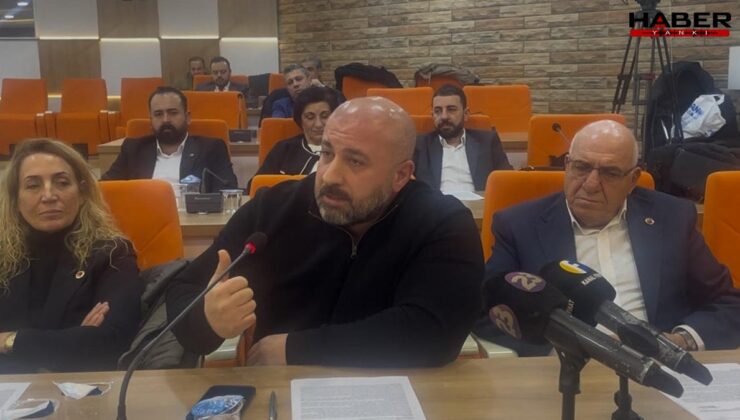 Elazığ Belediye Meclisi'nde kar tartışması