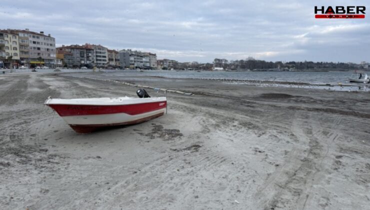 İki ilde endişelendiren görüntü: Deniz suyu metrelerce çekildi, uzman isim nedenini açıkladı
