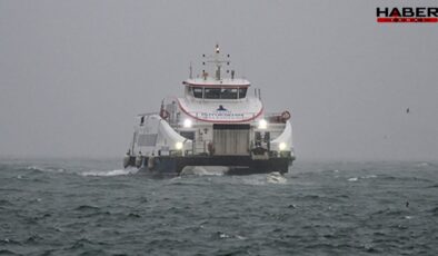 İzmir’de hava ve deniz koşulları nedeniyle feribot seferleri iptal edildi