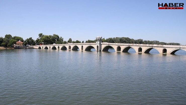 Meriç ve Tunca nehirlerinde debi yağışlarla yükseldi