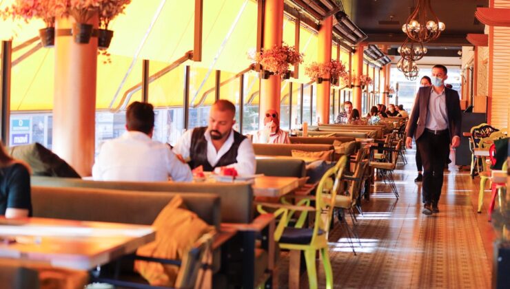 Yapay zekadan sahte yorum yaptıran işletme yakayı böyle ele verdi!