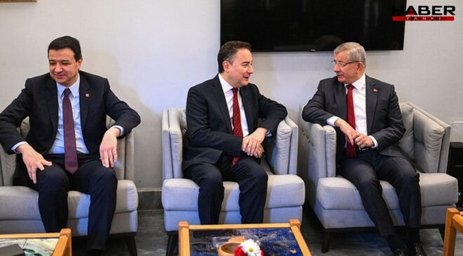 Yeni Yol'da genel başkan değişiyor