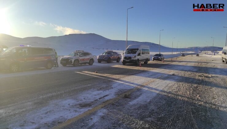 Yolcu minibüsü ile ticari taksi çarpıştı: 1'i ağır 16 yaralı