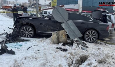 Yozgat’ta iki otomobil çarpıştı, 1 kişi ölü